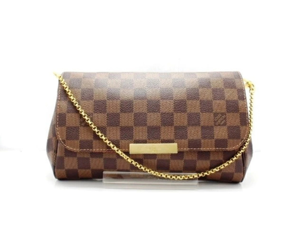 LOUIS VUITTON Favorite Shoulder Bag Damier